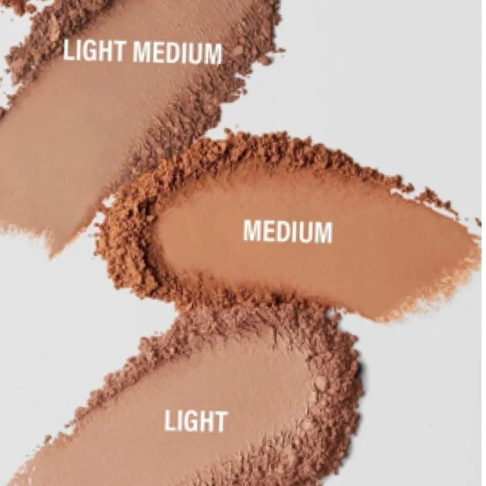 NEW✅MakeUp By Mario - Soft Sculpt Bronzer